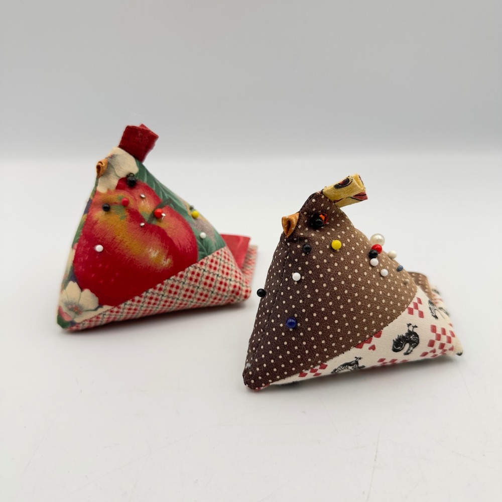 Handmade Fabric‎ Chicken Pincushion Set of 2 Farmhouse Patchwork Sewing Weights